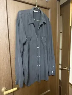 BEAMS ブラック長袖シャツ ウエスタンシャツデザイン❗️