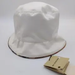 BURBERRY ハット　白　Mサイズ