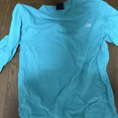 ノースフェイスロンTのサムネイル
