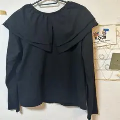 襟付きブラック長袖トップス