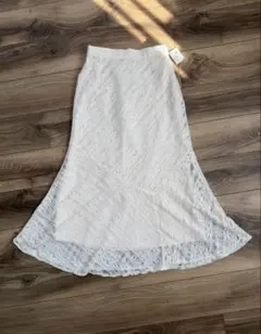 新品 earth music&ecology フレアスカート レーススカート