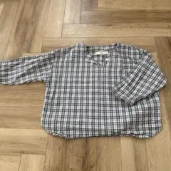 キッズ　シャツ　Mサイズ