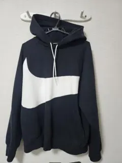 r*1様 Nike スウェットパーカー ブラック/ホワイト