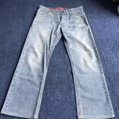 Item thumbnail for item a5d48bc5-cb0c-48db-9b9c-0072b231a4ec