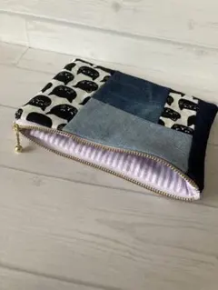 猫プリントデニムリメイクポーチ　お薬手帳ケース◎マルチポーチ◎