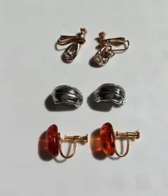 3種類のイヤリングセット