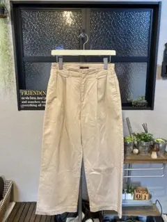 アーバンリサーチ アイテムズ タック ワイドパンツ ベージュ Sサイズ