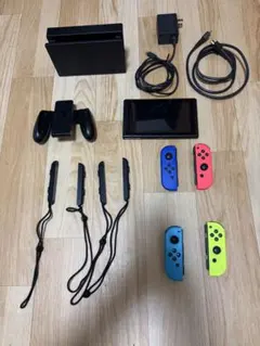 【新型】Nintendo Switch 本体 ＋ Joy-Con 2点