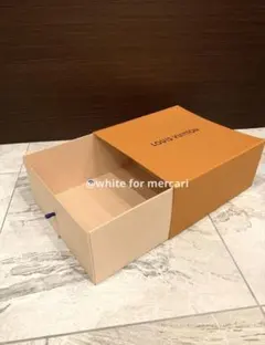 LOUIS VUITTON 引き出し型ボックスプレゼント♡