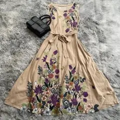 【かおりん様専用】iS ScoLar イズスカラー ロングワンピース 花柄 ラメ