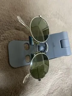 Ray-Ban グリーンレンズ ラウンドサングラス