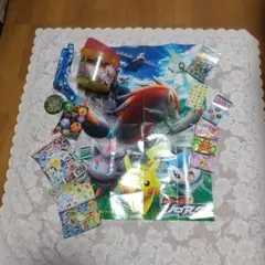 ポケモン 破壊の繭ディアンシーのポップコーン容器 クリアフイル、シール 等