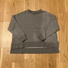 グレー オーバーサイズ トレーナー