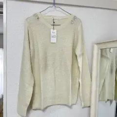 新品未使用タグ付き！イーハイフン アイボリー　ニット　トップス　レディース