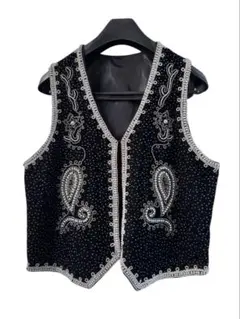 インポート　フォークダンス　ベスト 刺繍　スパンコール　ビンテージ 2025年最新】フォークダンスベスト刺繍の人気アイテム - メルカリ