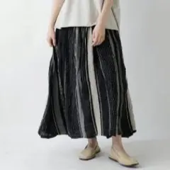 tumugu ツムグ　ソリトリネン　フーディブラウス　リネン100% キナリ tumugu ツムグ ソリトリネン フーディブラウス リネン100% キナリ