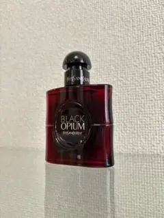 BLACK OPIUM オーバーレッド イブサンローラン 30ml