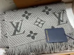 【新品・未使用】ルイヴィトン マフラー エシャルプ ロゴマニア グレー