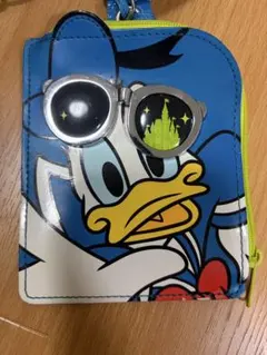 ディズニー　ドナルドダック パスケース