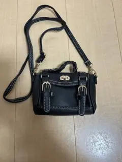 黒い合成皮革ミニショルダーバッグ