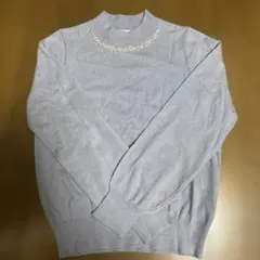 アースミュージックアンドエコロジー　ビジュー付き　トップス　ブルー　ニット