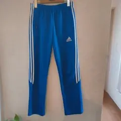 Item thumbnail for item c03b28a3-77c6-4ce2-a5b6-40ef2477da6d