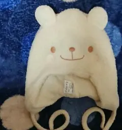クマ耳付きニット帽クリーム色