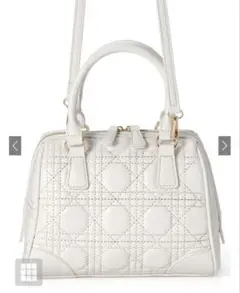 【最終値下げ】ホワイト 2Wayキルティングショルダーバッグ