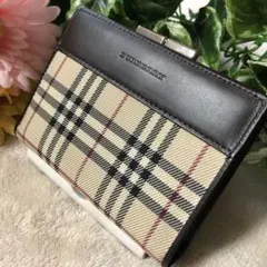 未使用♡ バーバリー　がま口　二つ折り財布　ノバチェック　ブラウン　茶　レザー
