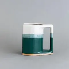 緑と白のグラデーションマグカップ