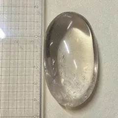 薄い　スモーキークォーツ 煙水晶 スモーキー 透明感拔群　握り石