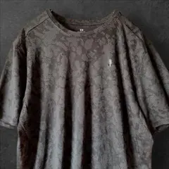 アンダーアーマー 総柄 スポーツ Tシャツ XL黒 トレーニング 半袖