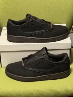 Travis Scott Velvet Brown and Dark Mocha