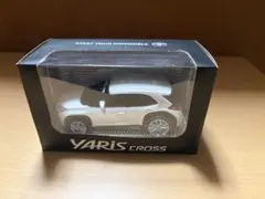 Yaris Cross 1/30 ダイキャストミニカー - メルカリ