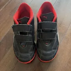 Puma サッカーシューズ ブラック/レッド