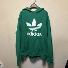 adidas パーカー