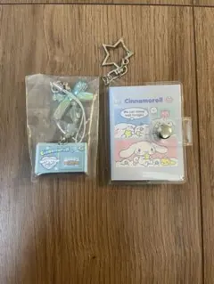 サンリオ　シールブックキーホルダー　むねきゅん　デニムペンポーチ風ストラップ