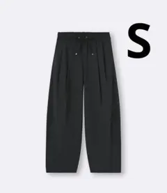 GU　バレルレッグプルオンパンツ　S　ブラックのサムネイル