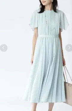 NATURAL BEAUTY 40 ヴィーナスデシンプリーツワンピース 【美品】のサムネイル