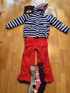 子ども用スキーウェアセット（ジャケット・パンツ・帽子・ソックス）150cm