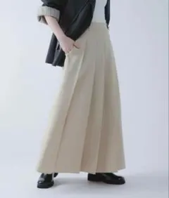 美品⭐︎SENSE OF PLACE ベージュ プリーツスカート