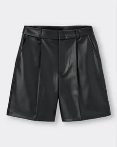 GU ジーユー フェイクレザーショートパンツ ブラック L 完売品