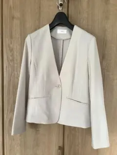 index ノーカラージャケット ベージュ