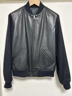 美品　A.P.C. ブラックレザーシングルライダースジャケット M A.P.Cのフリマアイテム一覧