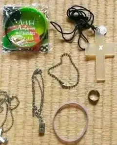 ★　かっこいい系十字架ネックレスのまとめ売り　ペンダント　ブローチ　クロス