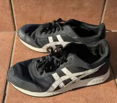 asics ランニングシューズ 26センチ