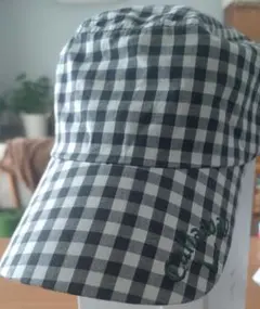 チェック柄キャップ 黒ーとホワイト