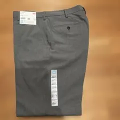 【新品】ユニクロ 感動パンツ 85×76 グレー