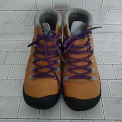 Item thumbnail for item a9465ff8-7bc3-4dce-9fd9-49b87431f758