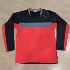 YONEX 赤黒 長袖 ウォームアップウェア